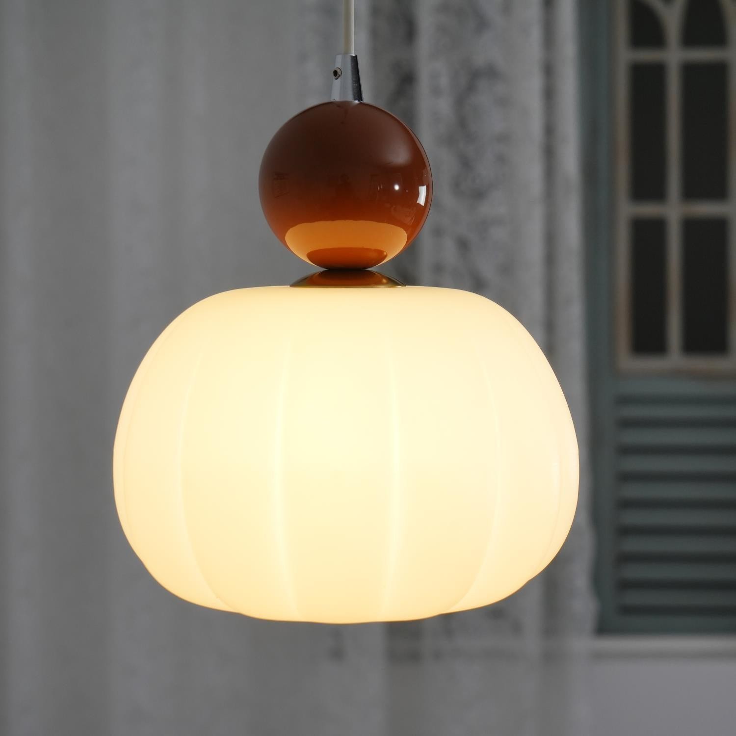 French Vintage Cream Pendant Lamp M129