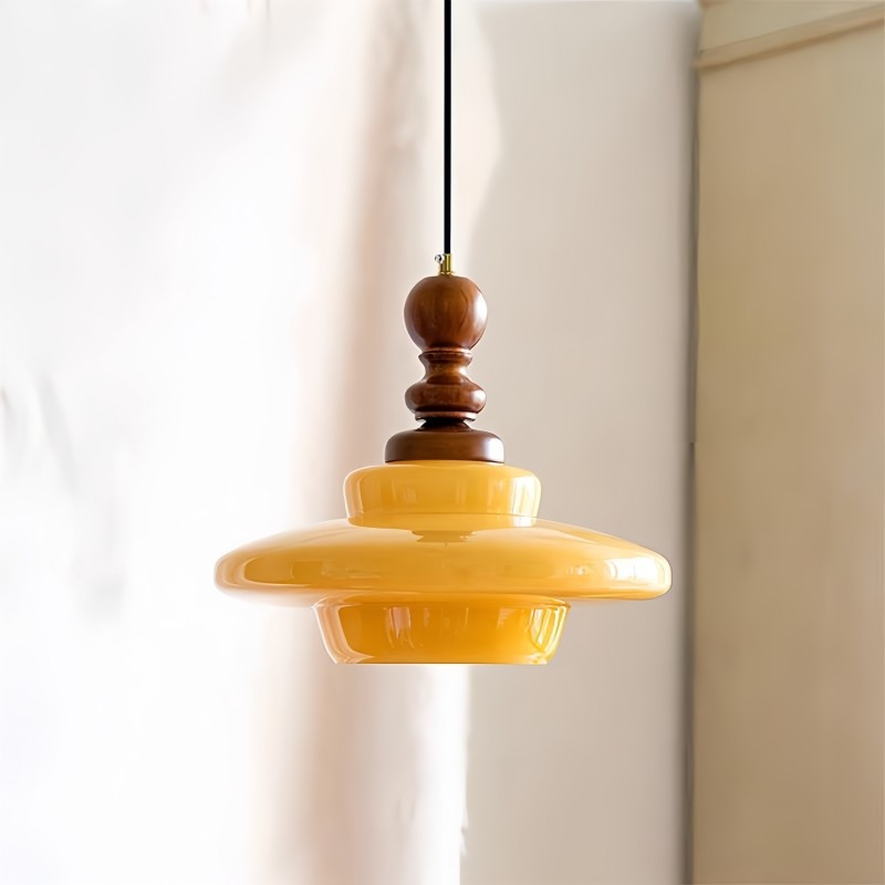 Medieval Cream Glass Pendant Lamp M274