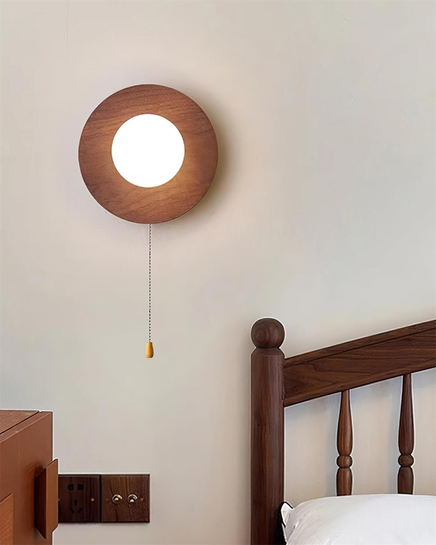 Cara Wood Wall Lamp D37