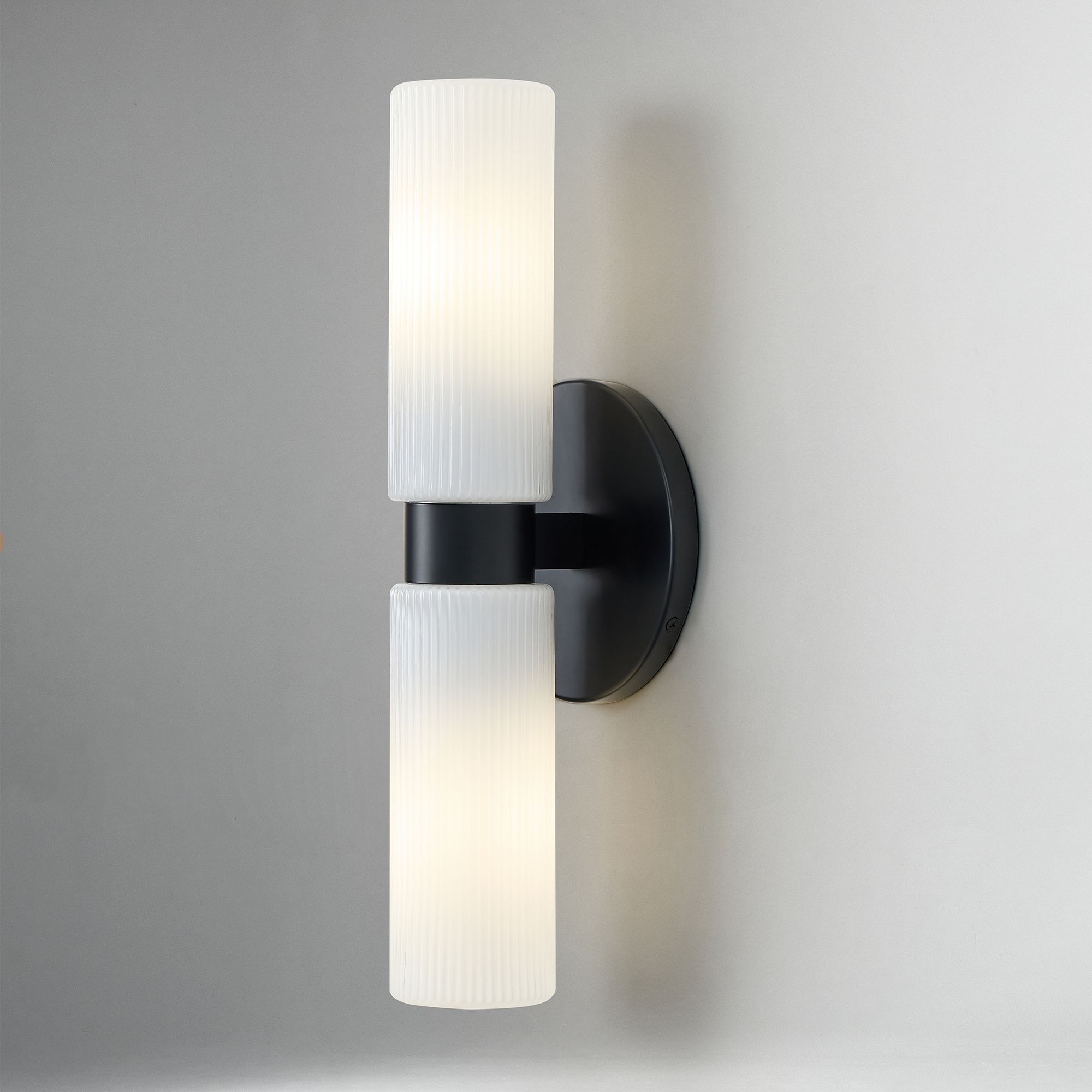 Rivora Fluted Glass Double Short Sconce - Indoor Outdoor Wall Light Elegance T095