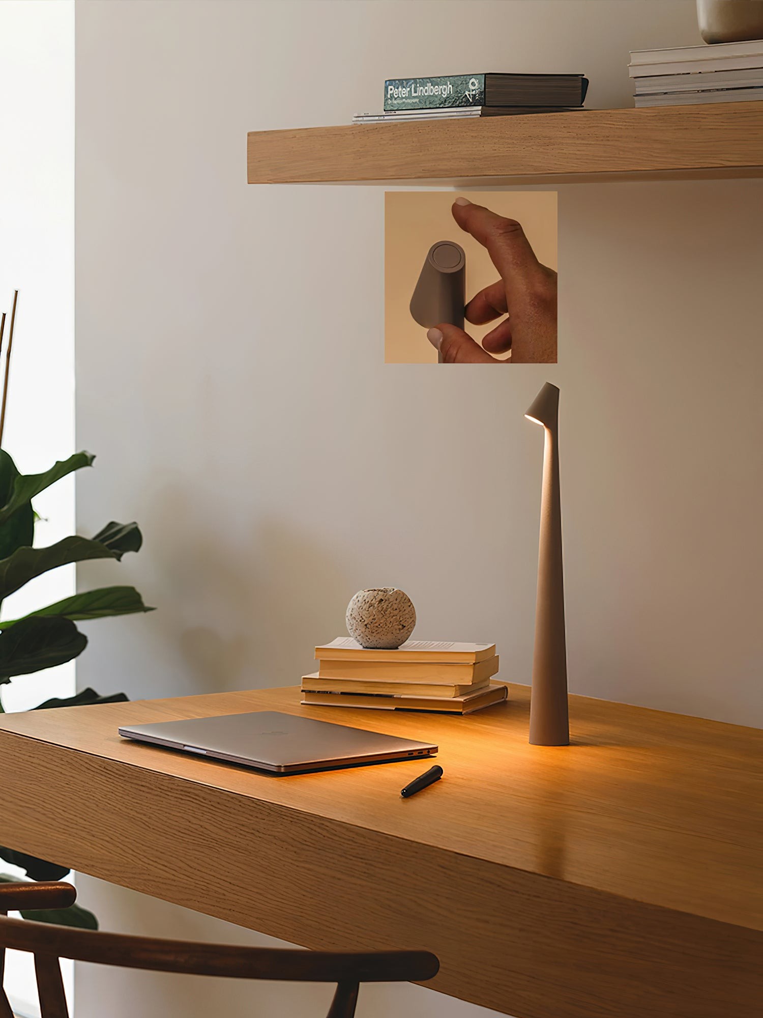 Creative Tall Portable Table Lamp M497