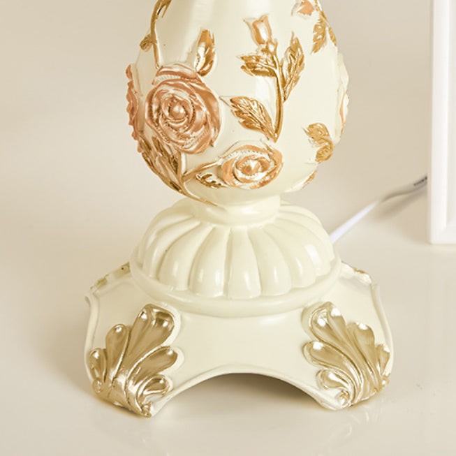 Classic European Vase Base Resin Fabric Table Lamp M108