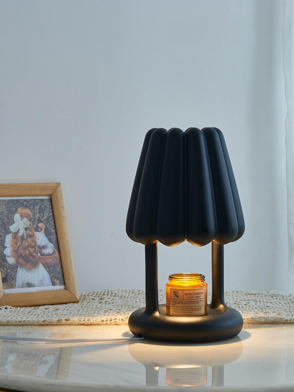 Ice Cream Flocked Resin Table Lamp M566