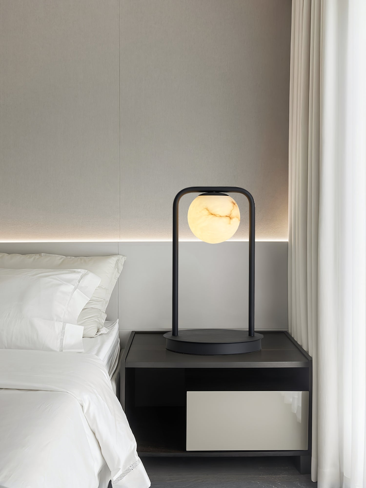 Tribeca Alabaster Table Lamp D457