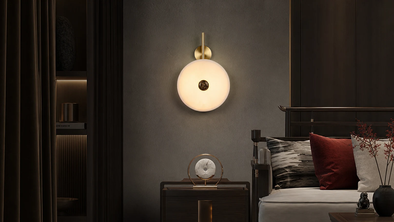 Horizontal scene of the alabaster disc wall lamp