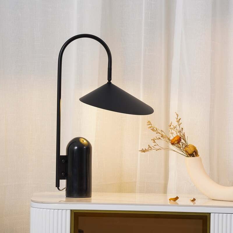 Leaf Shape Swivel Table Lamp for Living Room S175