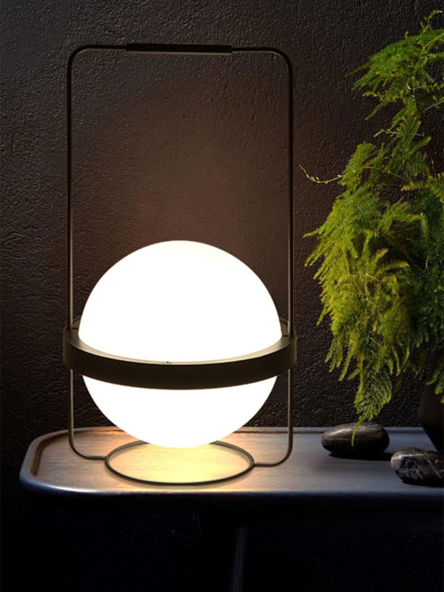 Gardens Table Lamp M443