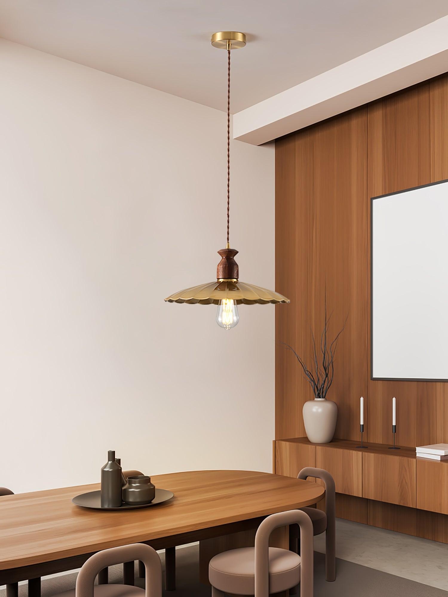 Round Brass Metal Badge Gold Pendant Lamp M84