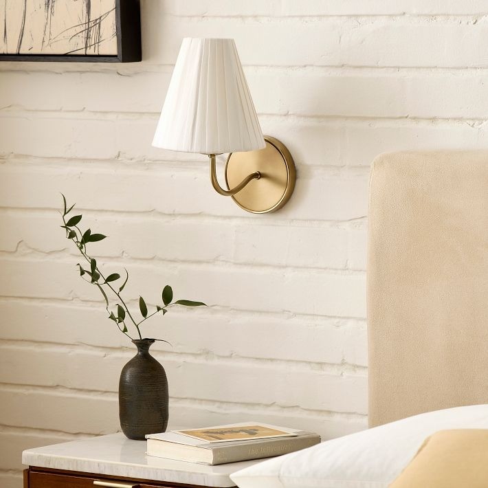 Fibura Sleek Linen Shade Metal Wall Lamp T248