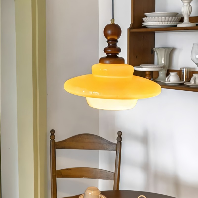 Medieval Cream Glass Pendant Lamp M274