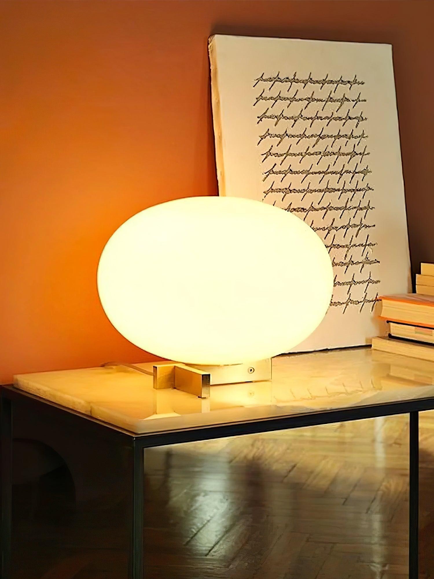 Creative Track Ball-shaped Table Lamp M37