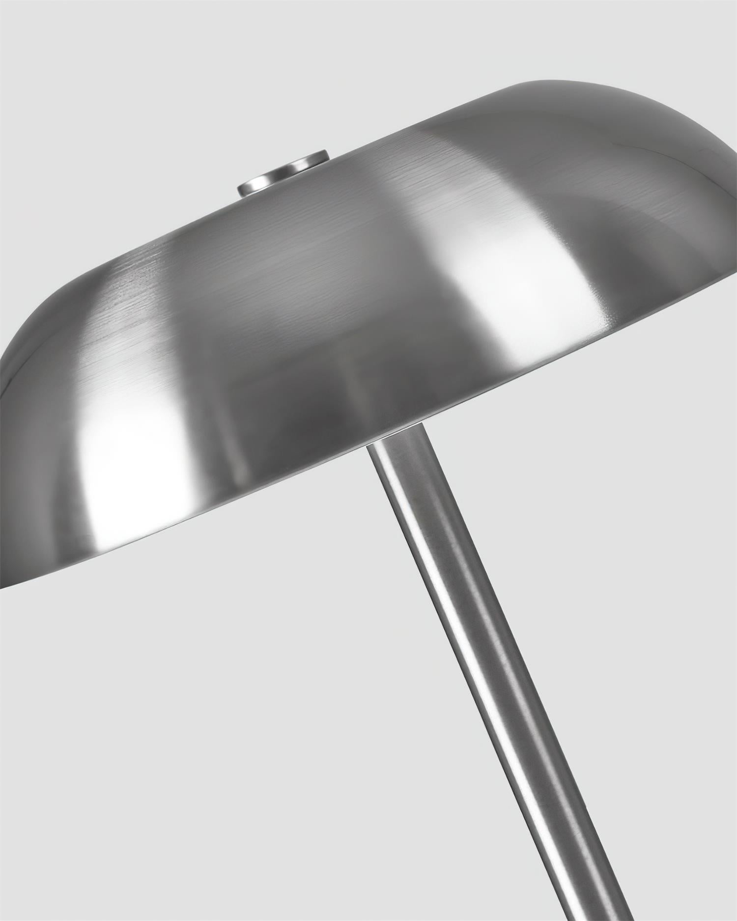 Crescent Charge Table Lamp D233