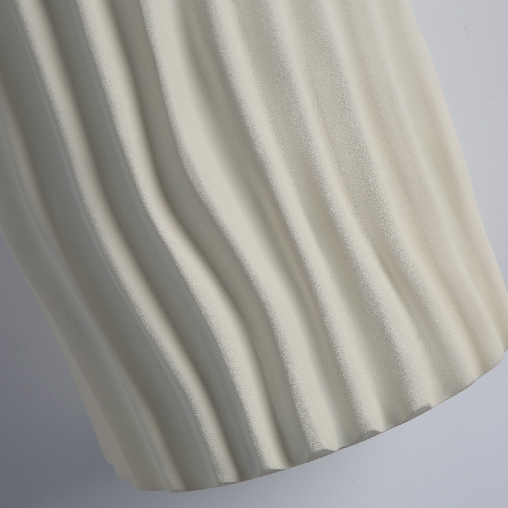 Clarity Curve Japandi Resin Wall Light D877