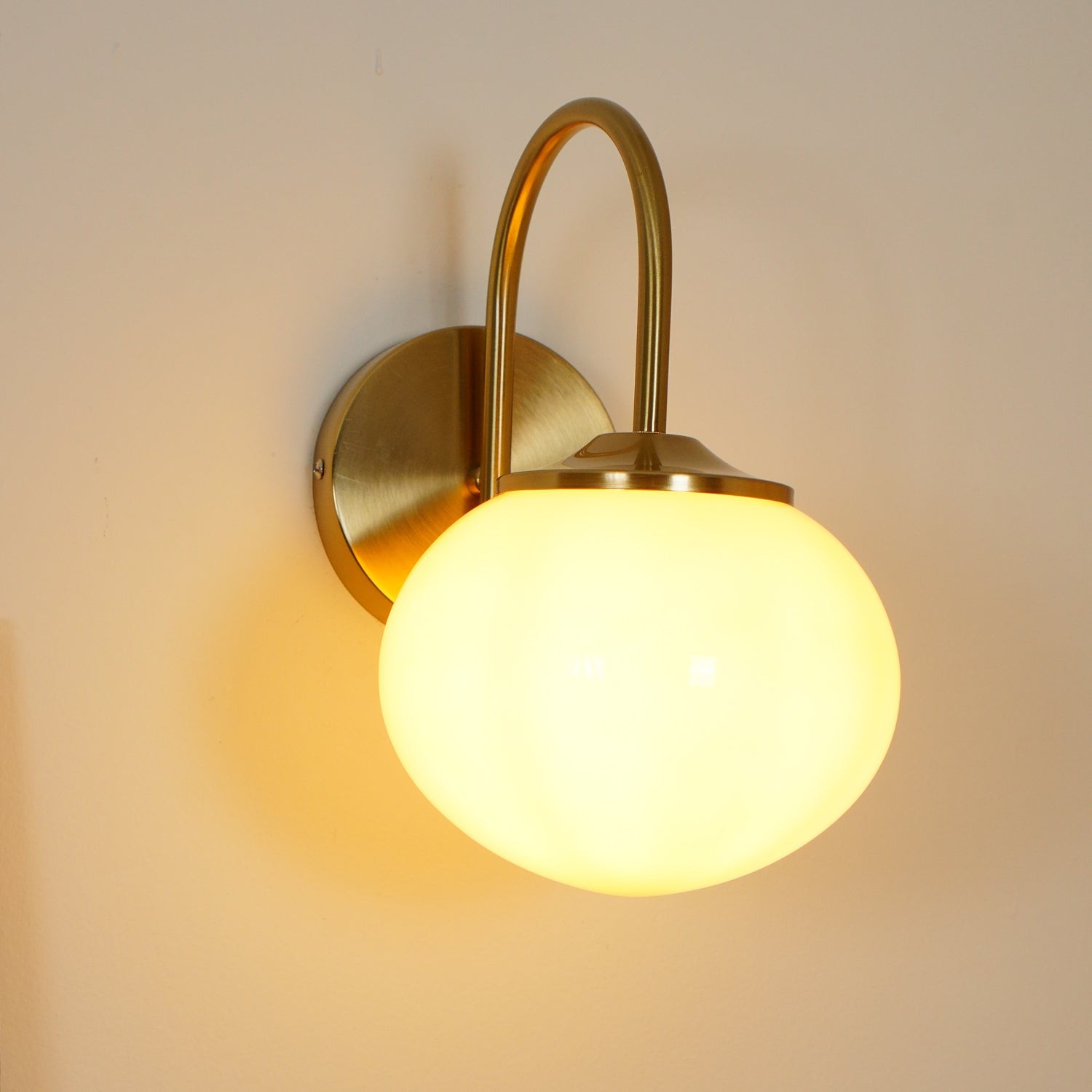 Traditional Round Classic Wall Lamp M361