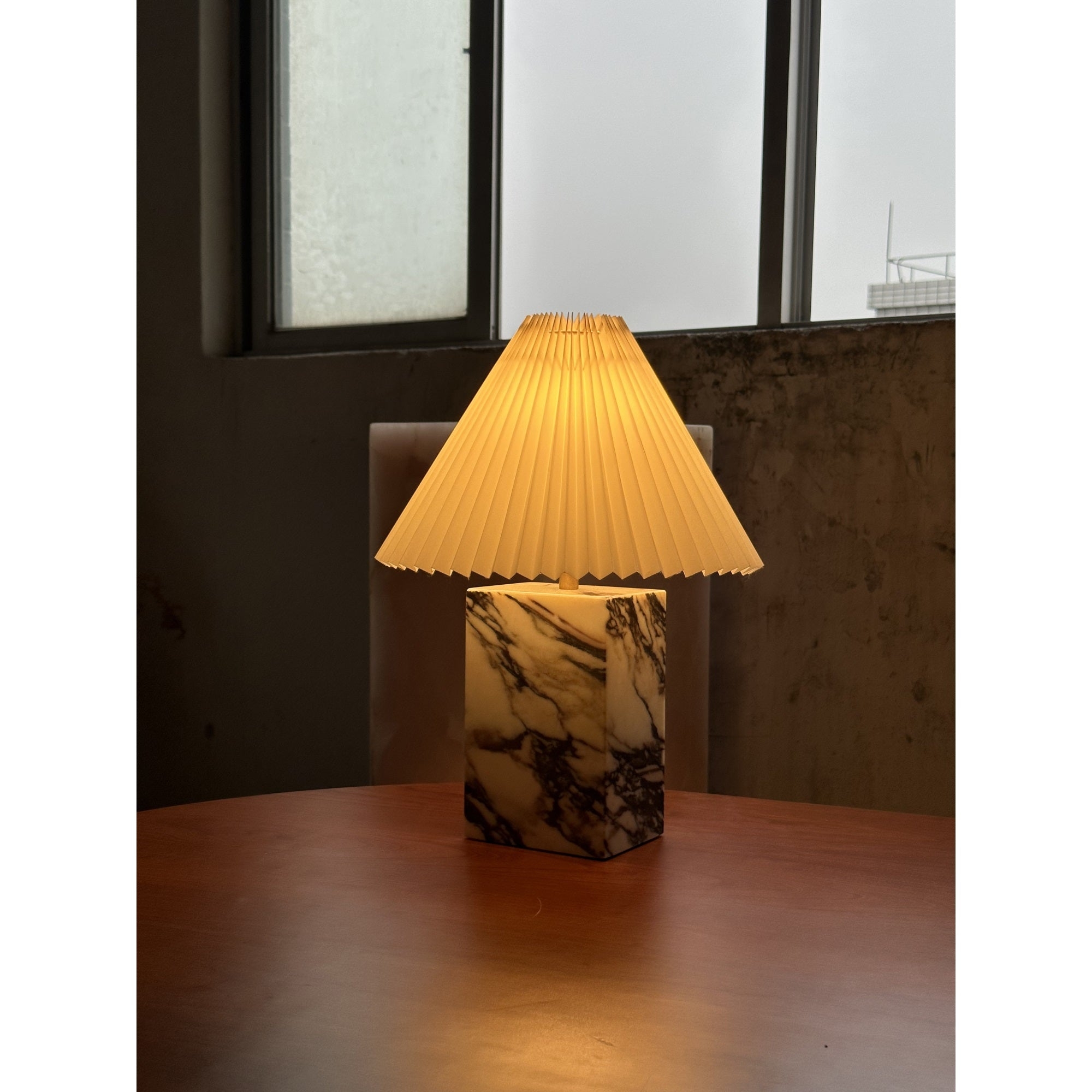 Arouca Table Lamp D633