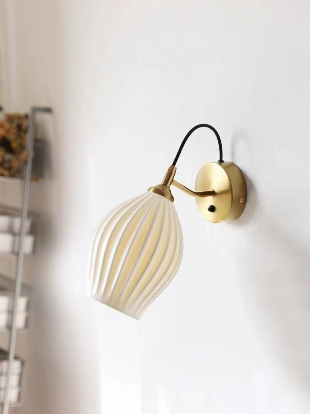 Cream Style Ceramic Ribbed Wall lamp M79