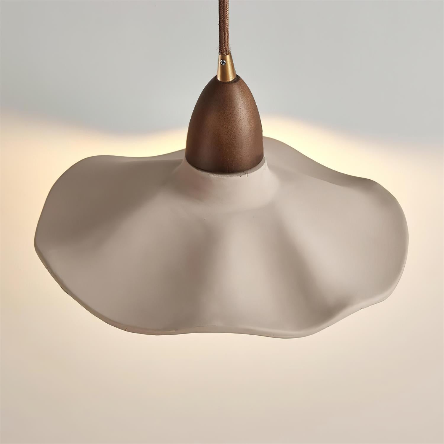 Crested Wave Wall Lamp D187