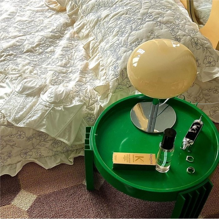 Minimalist Bauhaus Glass Table Lamp S20