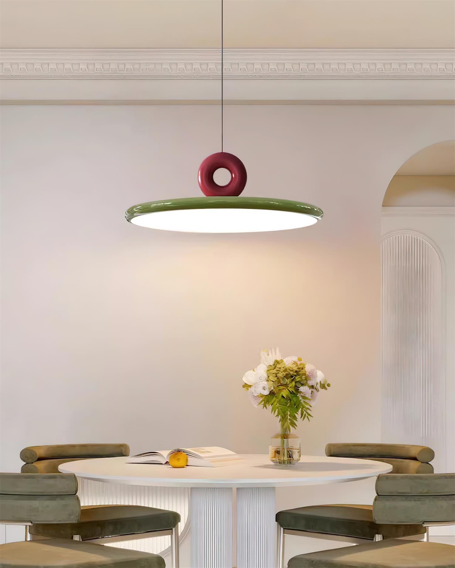 Cream Style Vertical Flying Saucer Pendant Lamp M269