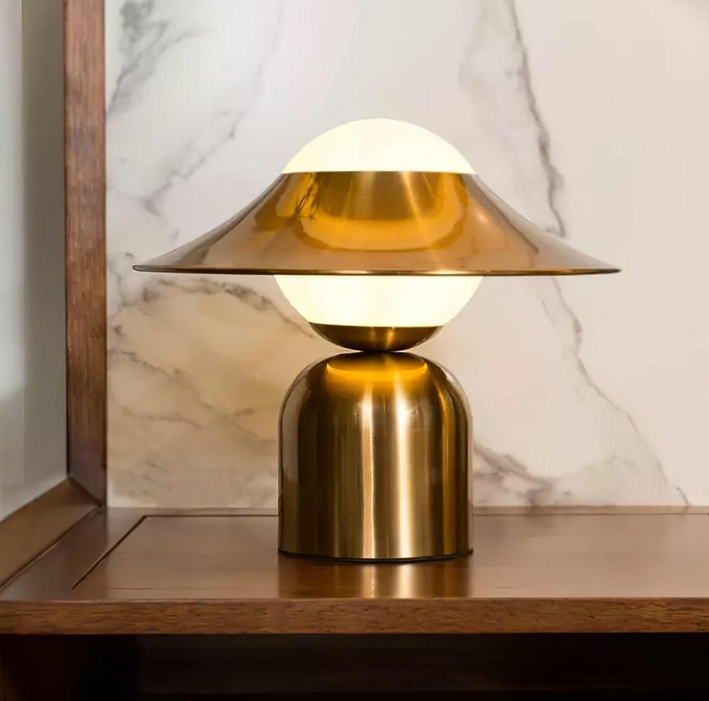 Nordic Creative Metal Disc Table Lamp M574