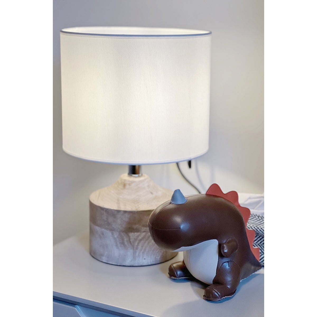 Surya Coast Table Lamp D514