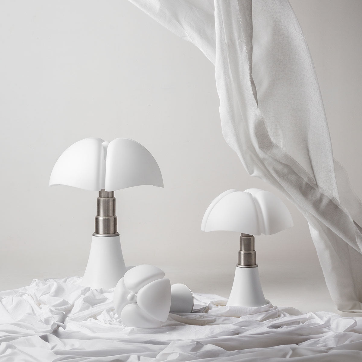 Petalica Table Lamp D160