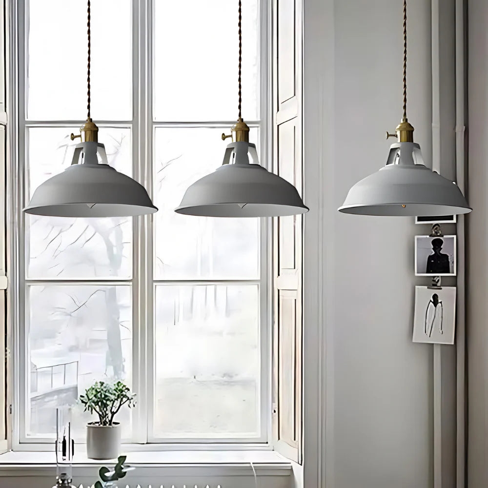 The Timeless Classic Pendant Light D835