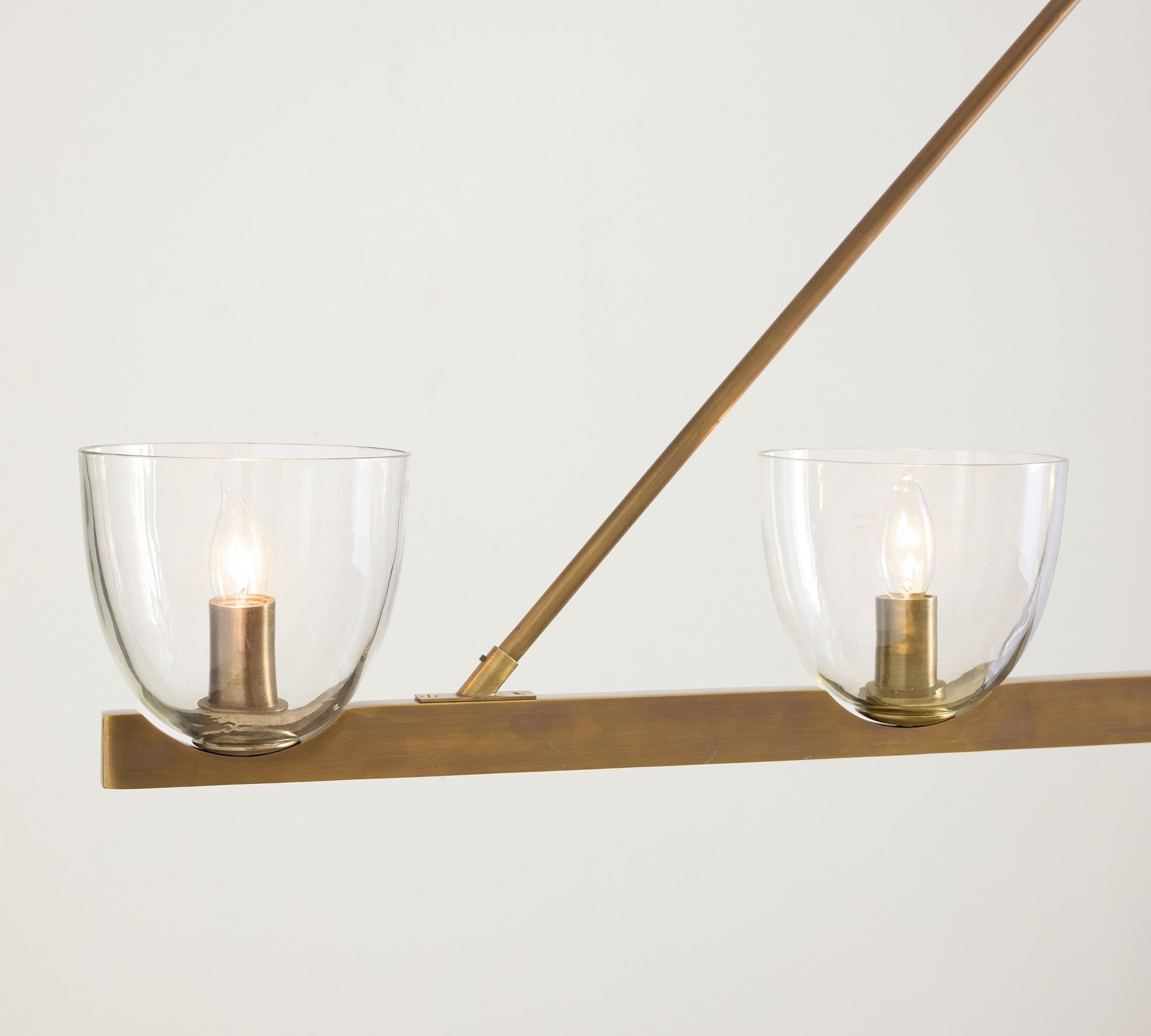 Auria Hand-blown Glass Metal Chandelier - Contemporary Brass Design T061