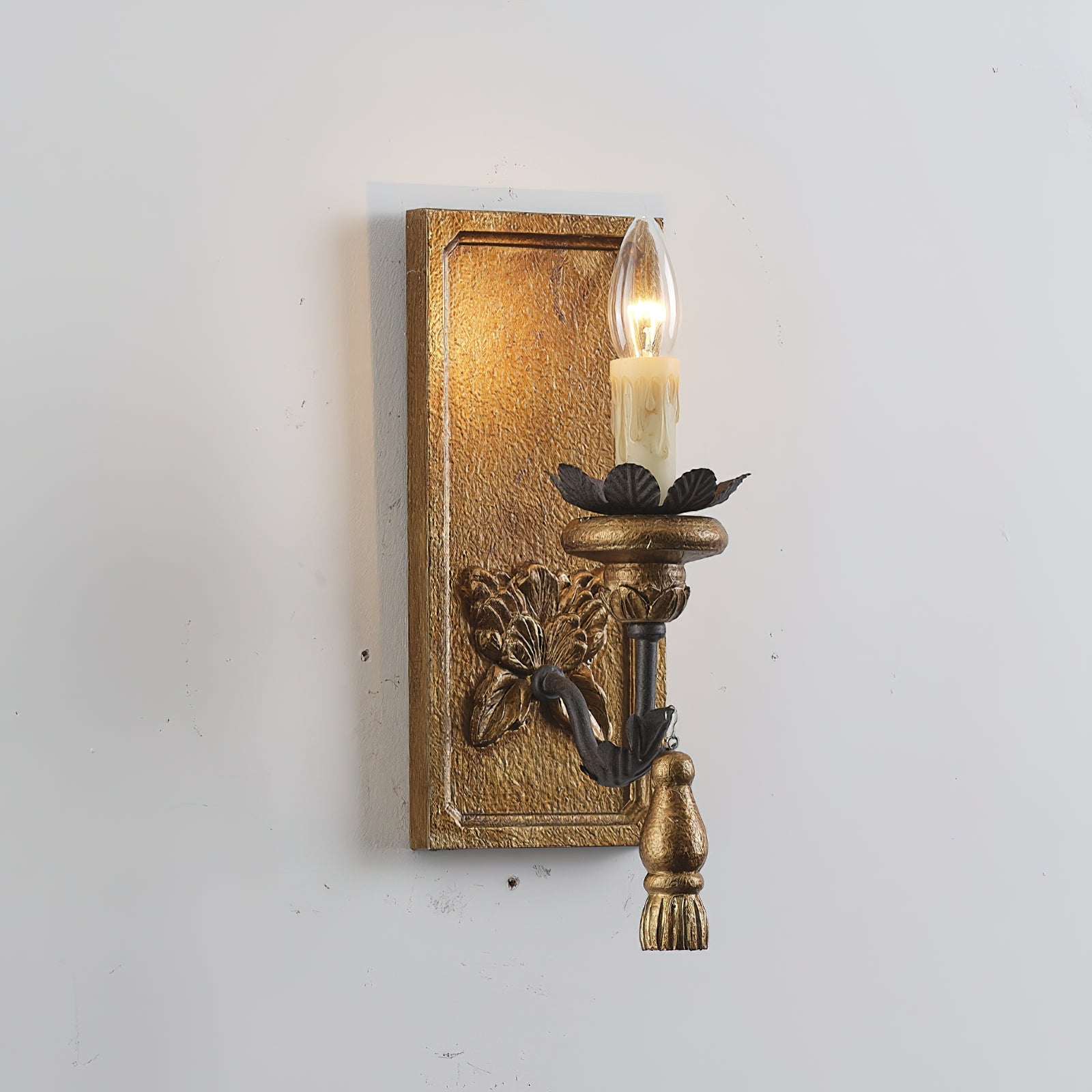 Margarite Wall Lamp D647