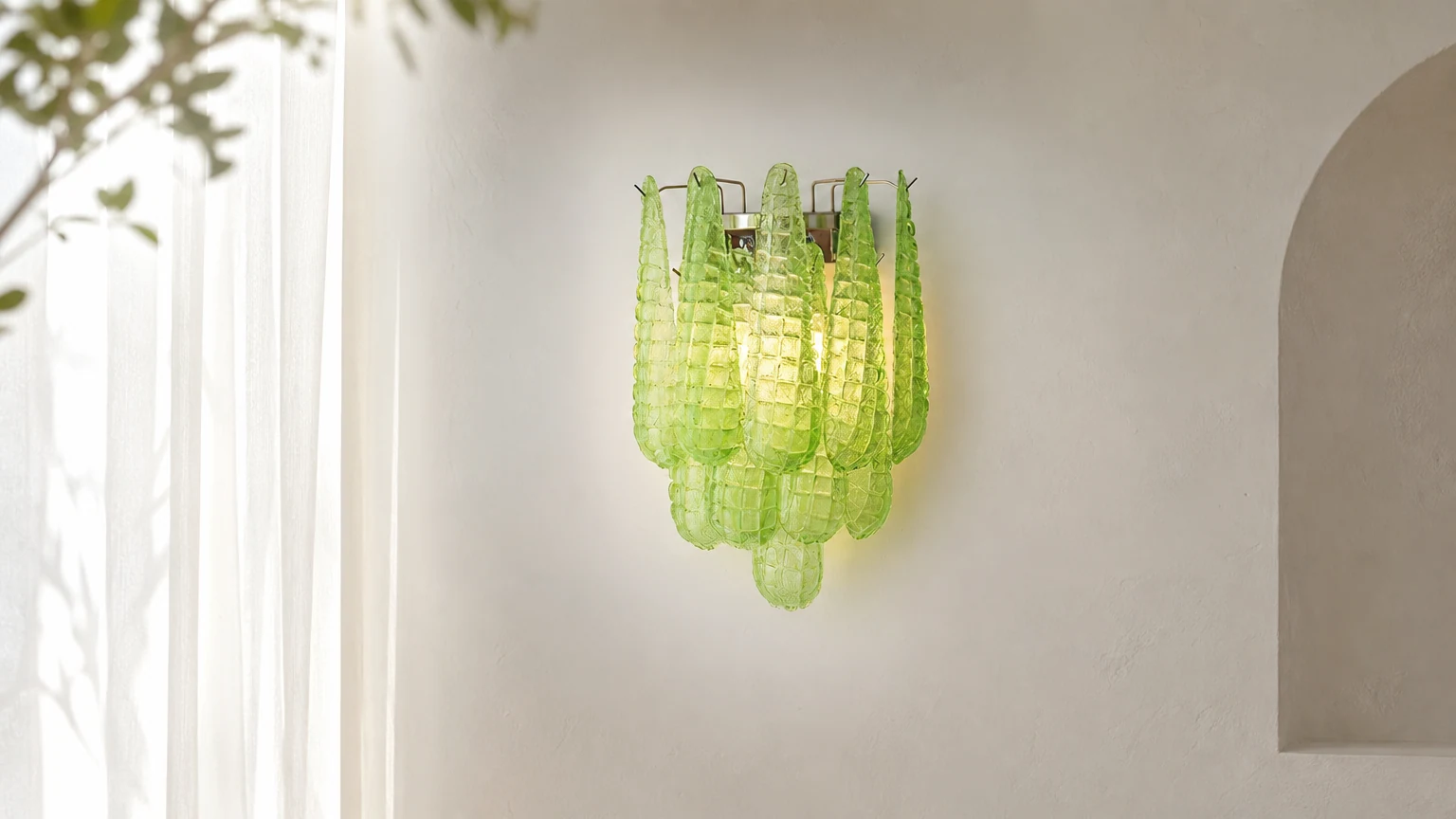 Lampa ścienna Mireya D112 w delikatnej scenie wnętrza