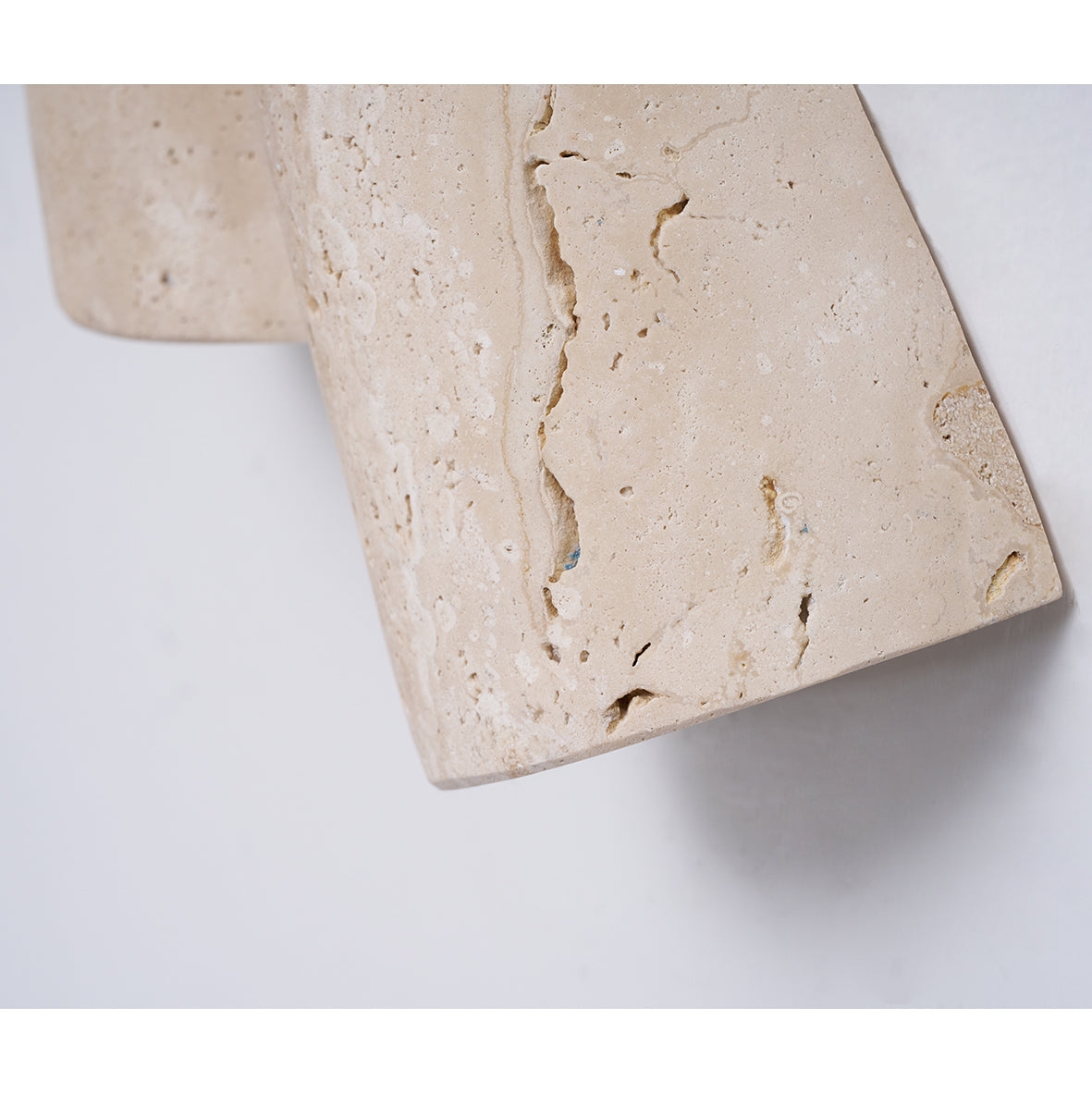Pearlmont Travertine Wall Lamp D764