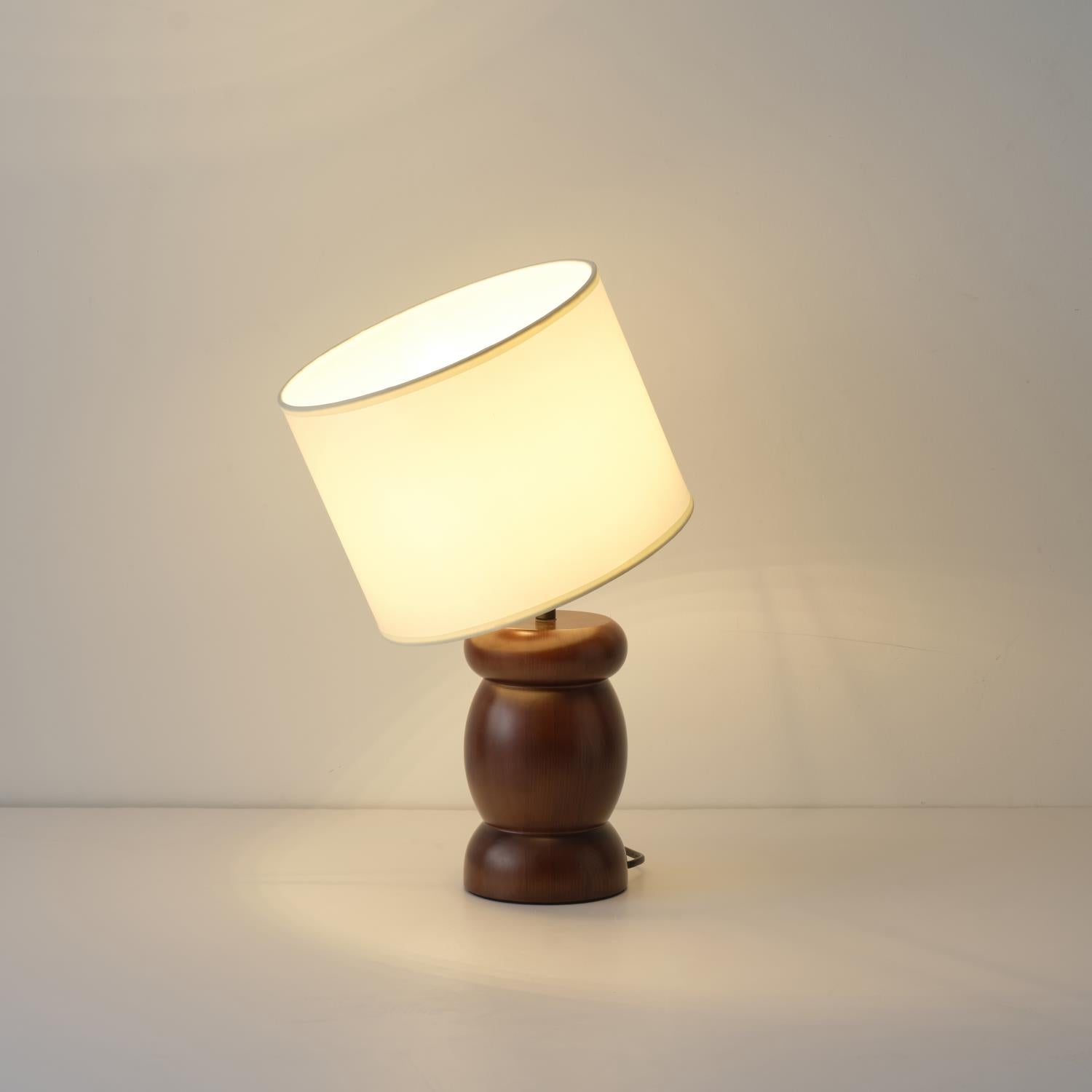 Pebble Wood Table Lamp D447