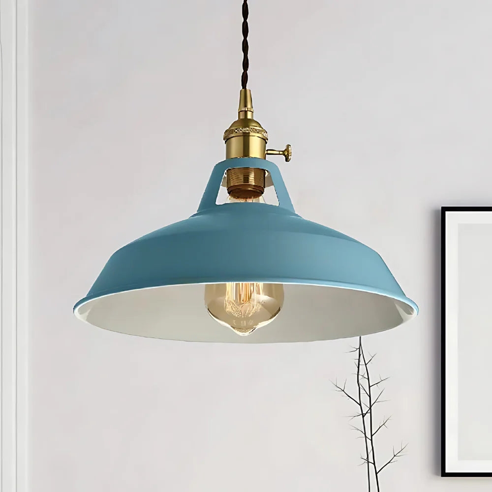 The Timeless Classic Pendant Light D835