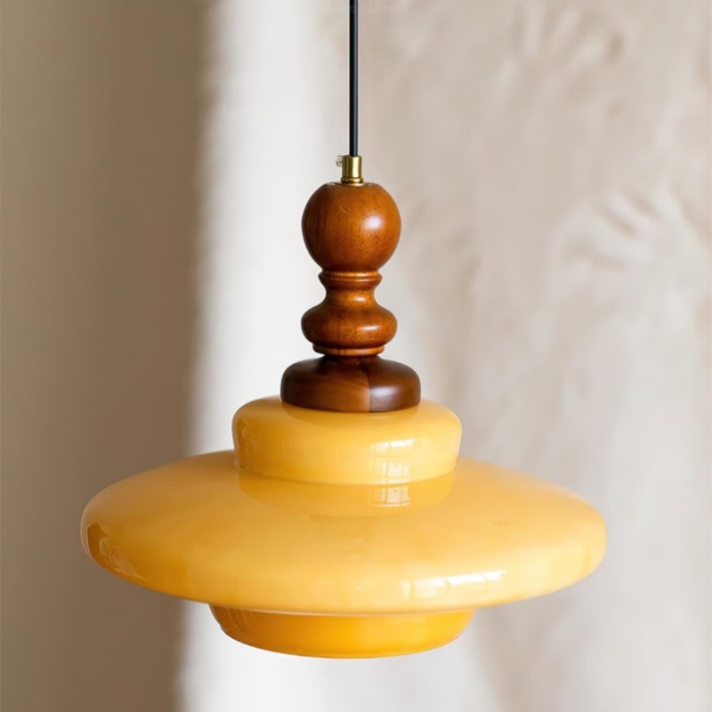 Medieval Cream Glass Pendant Lamp M274
