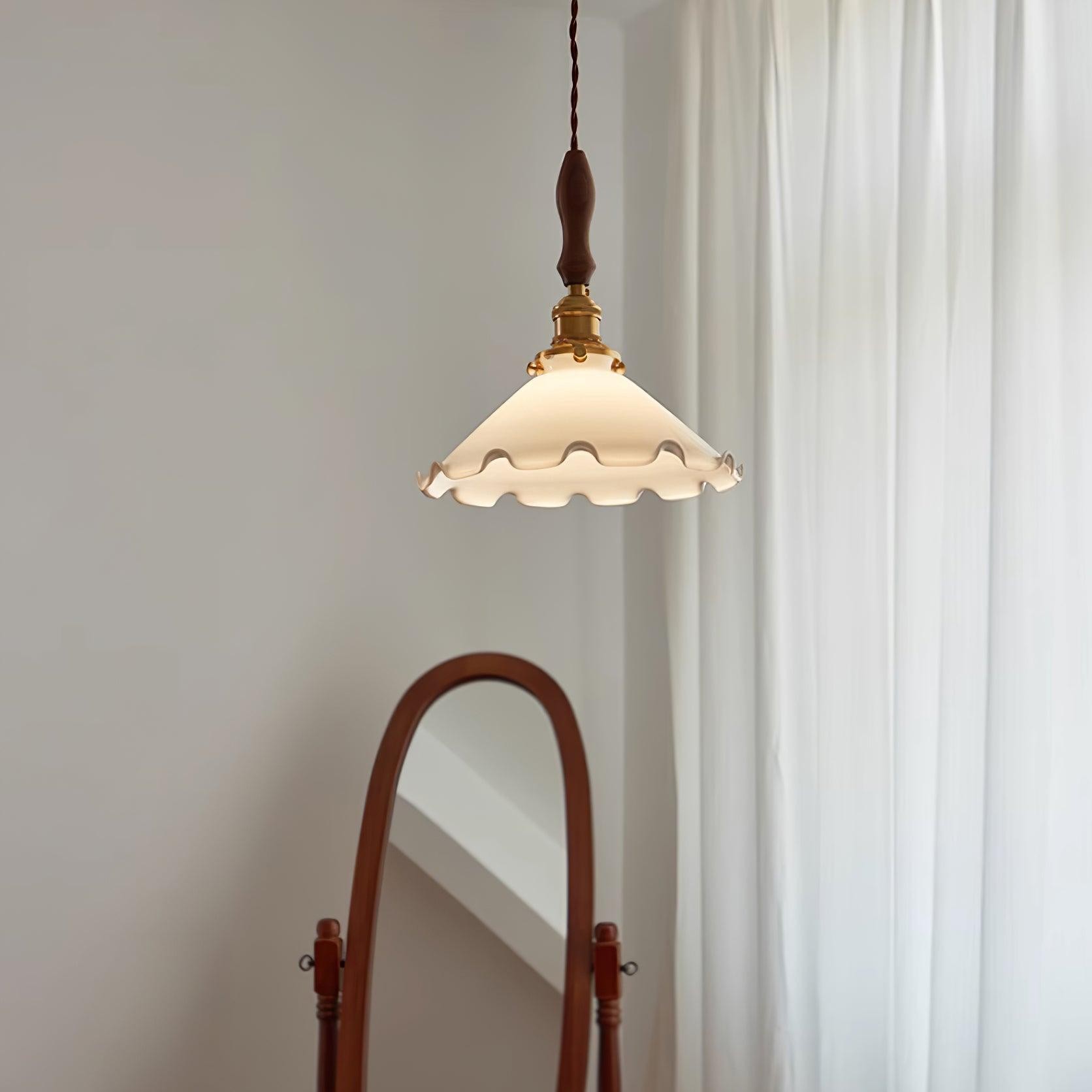 Milky Flower Pendant Light M354
