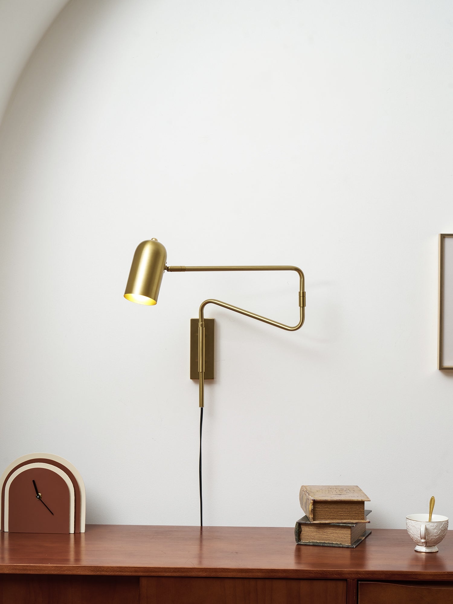 Adjustable Arm Plug In Wall Lamp D371