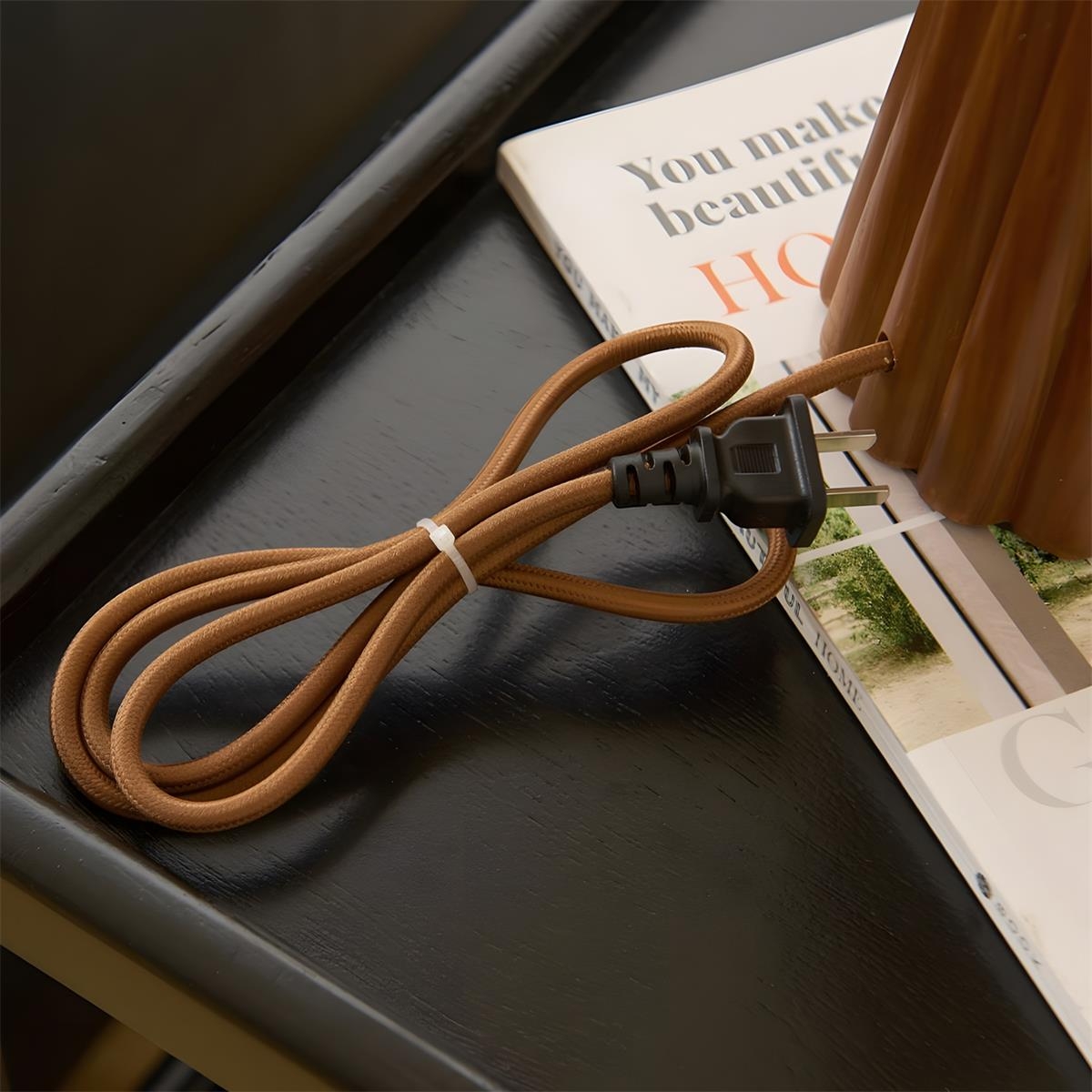 Crellin Table Lamp D298