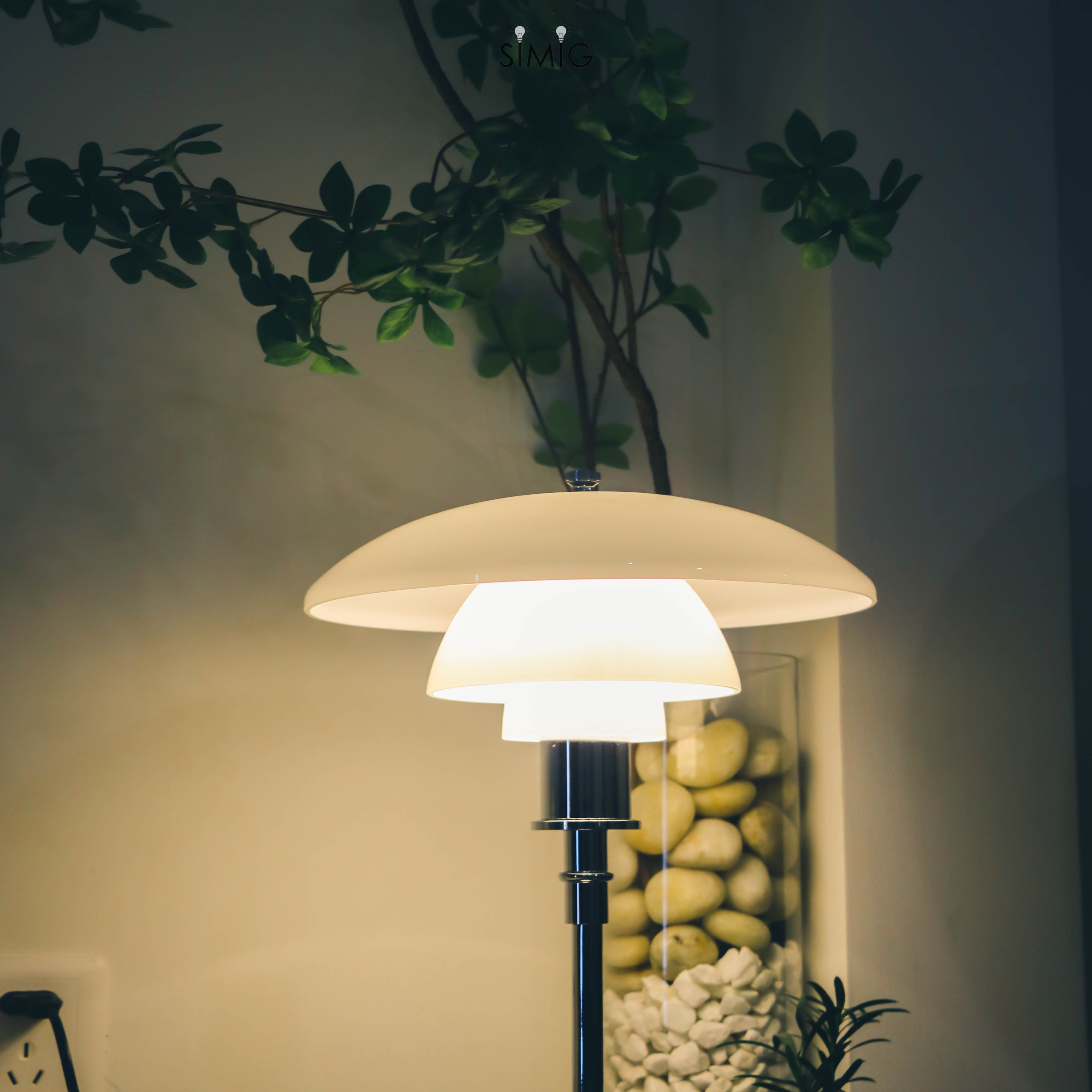 Danish Disc Multilayer Metal Table Lamp