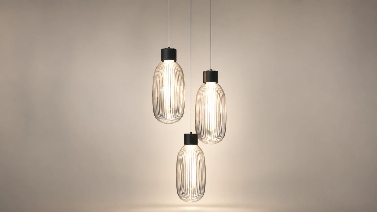 Lampa wisząca Nordic Striped Lantern M469 w ciepłej scenerii wnętrza