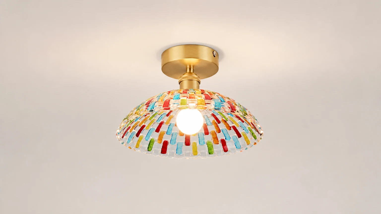 Lampa Sufitowa Kaleido D230 w ciepłej oprawie wnętrza