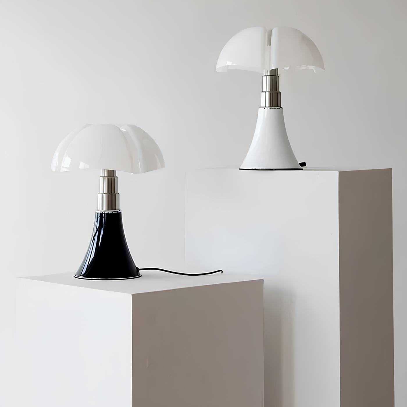 Petalica Table Lamp D160