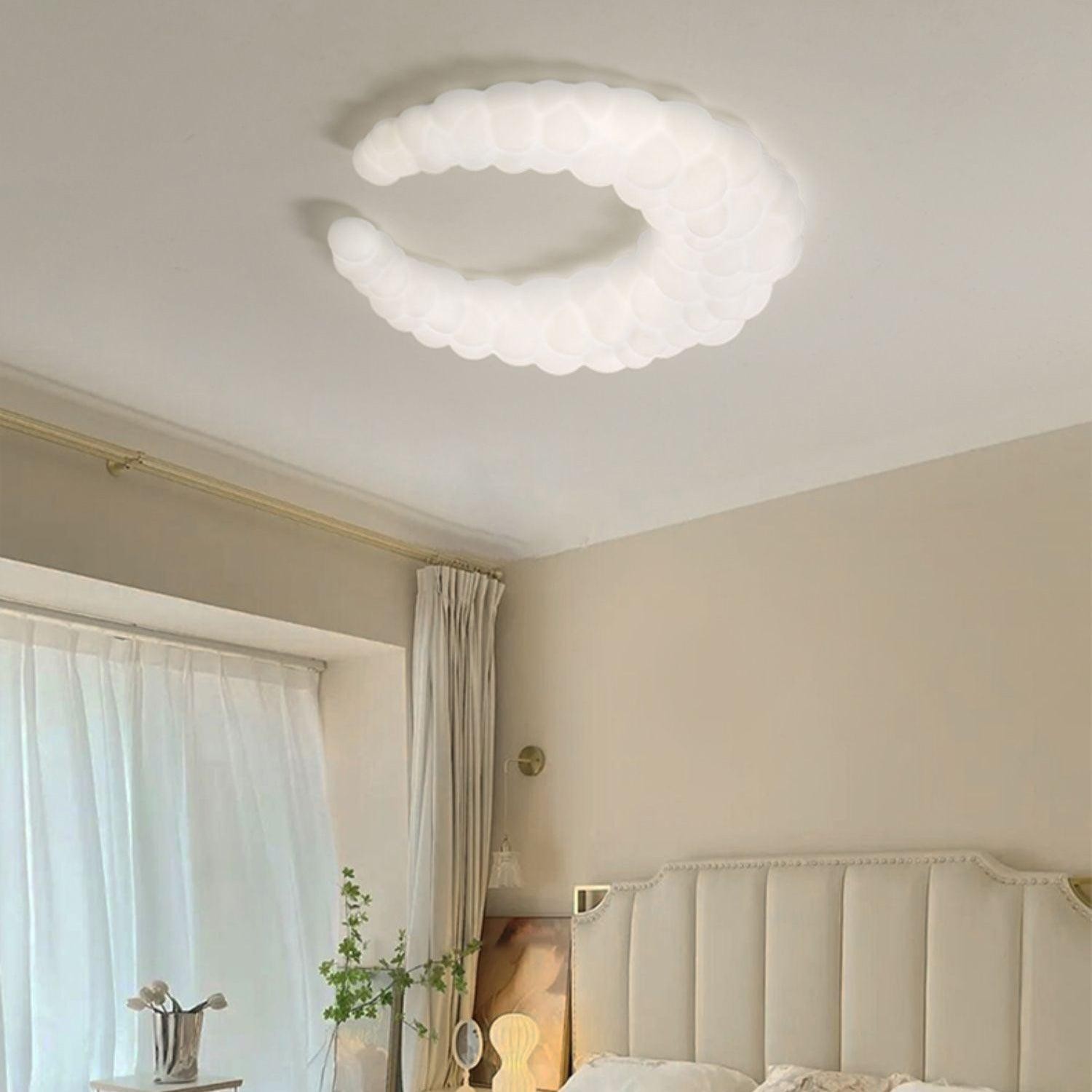 Cream Style Moon Ceiling Lamp M580