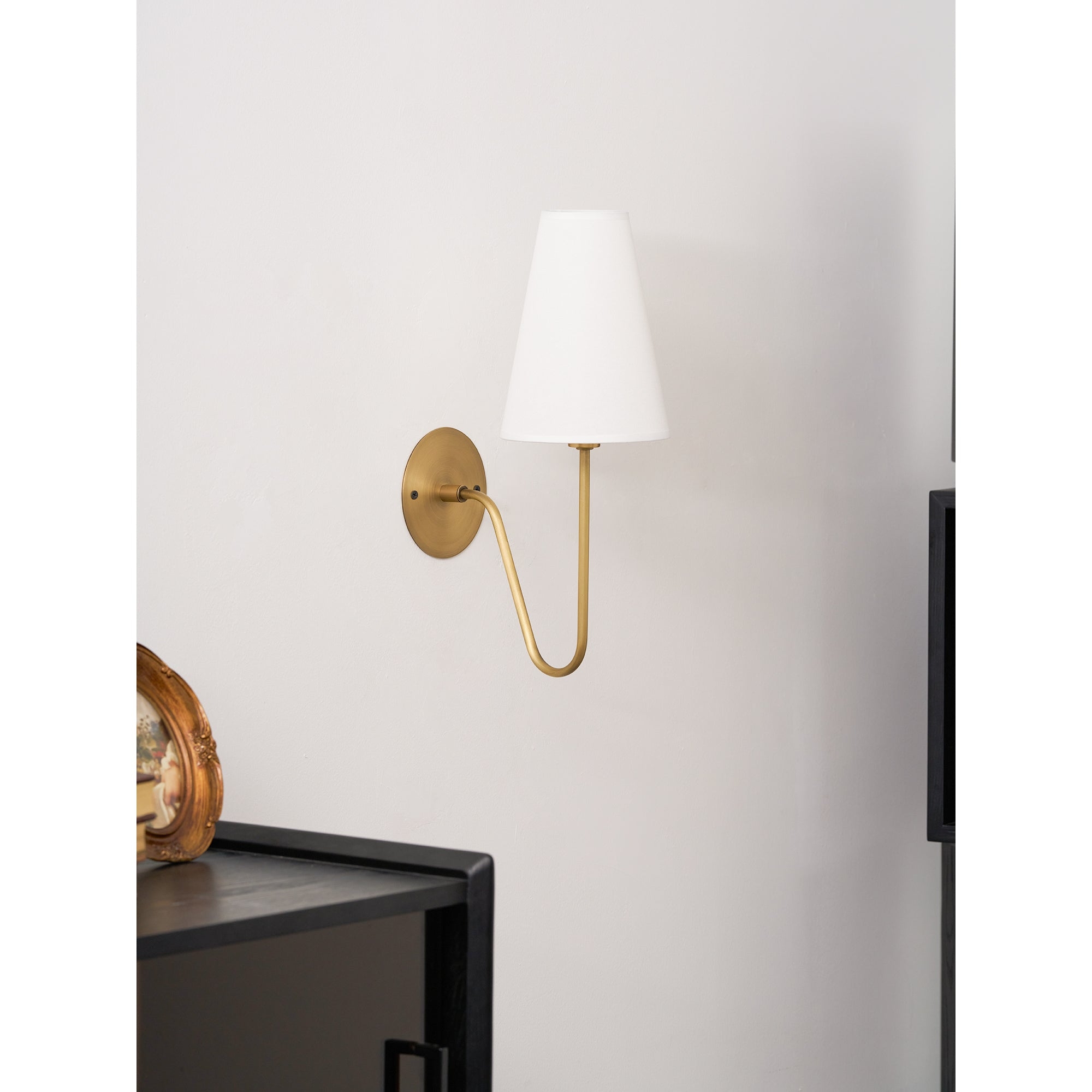 Scoop Wall Lamp D756