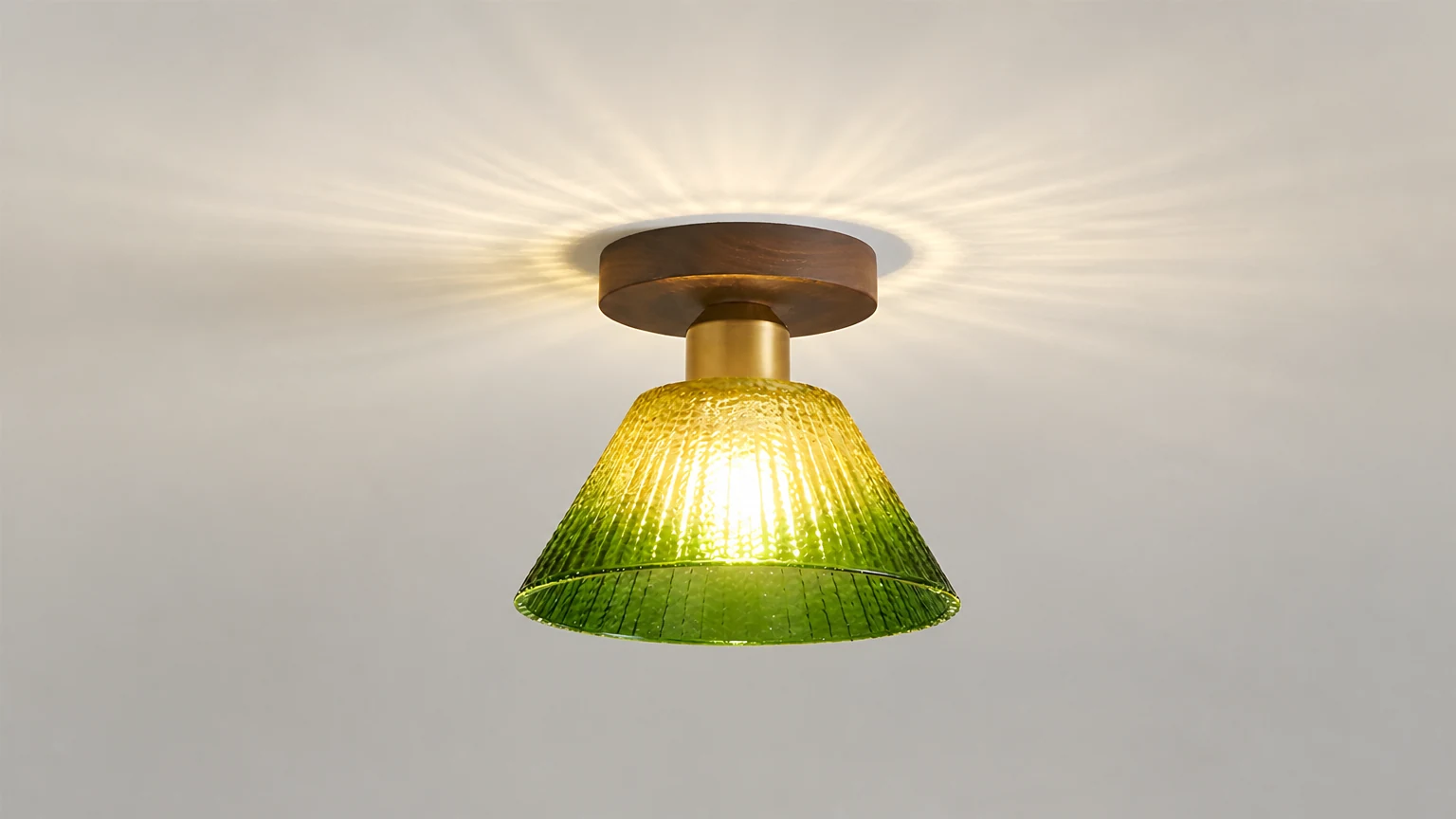 Lampa sufitowa Rayelle D345 w ciepłej scenerii wnętrza