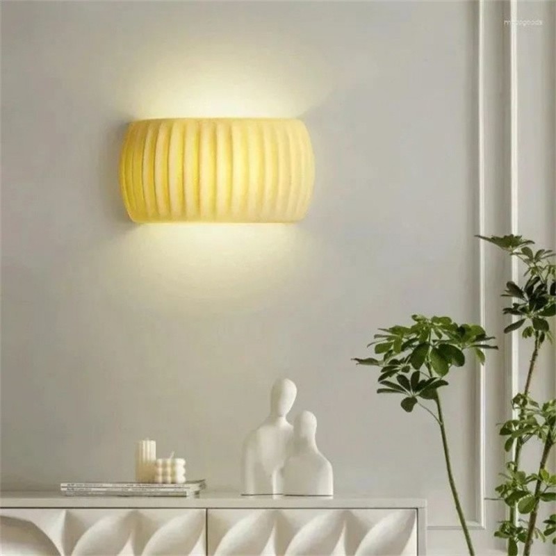 Modern Cream Style Resin Fluted Wall Lamp S150