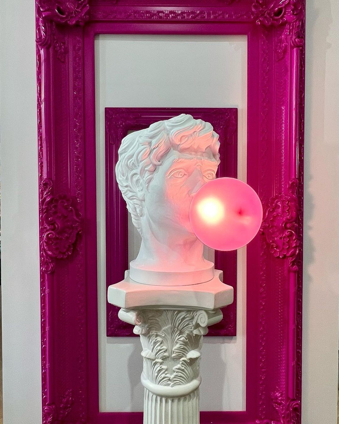 Wonder Artist Fashion Table Lamp M100