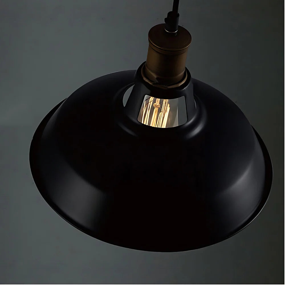 The Timeless Classic Pendant Light D835