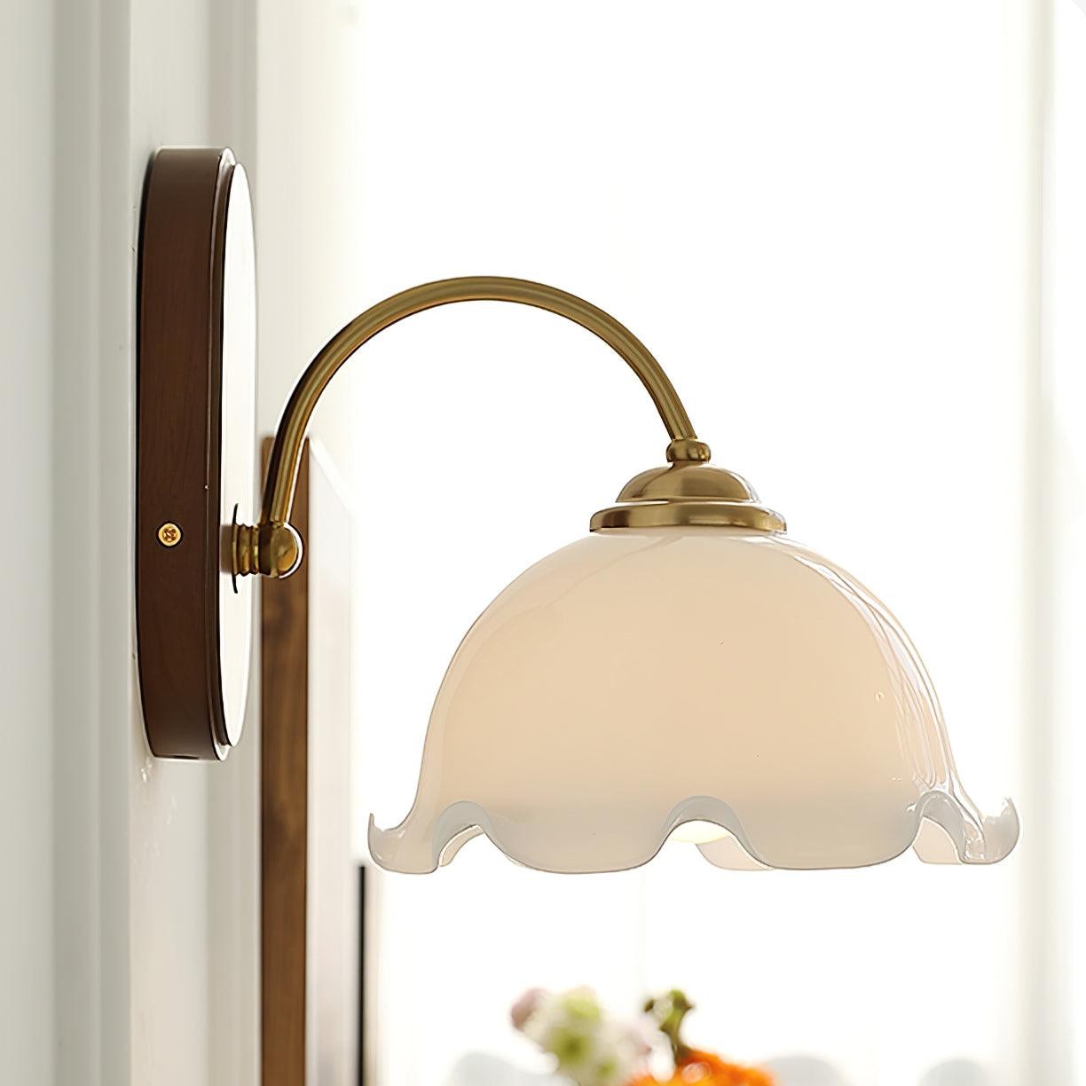Vintage Flower Wall Lamp M309