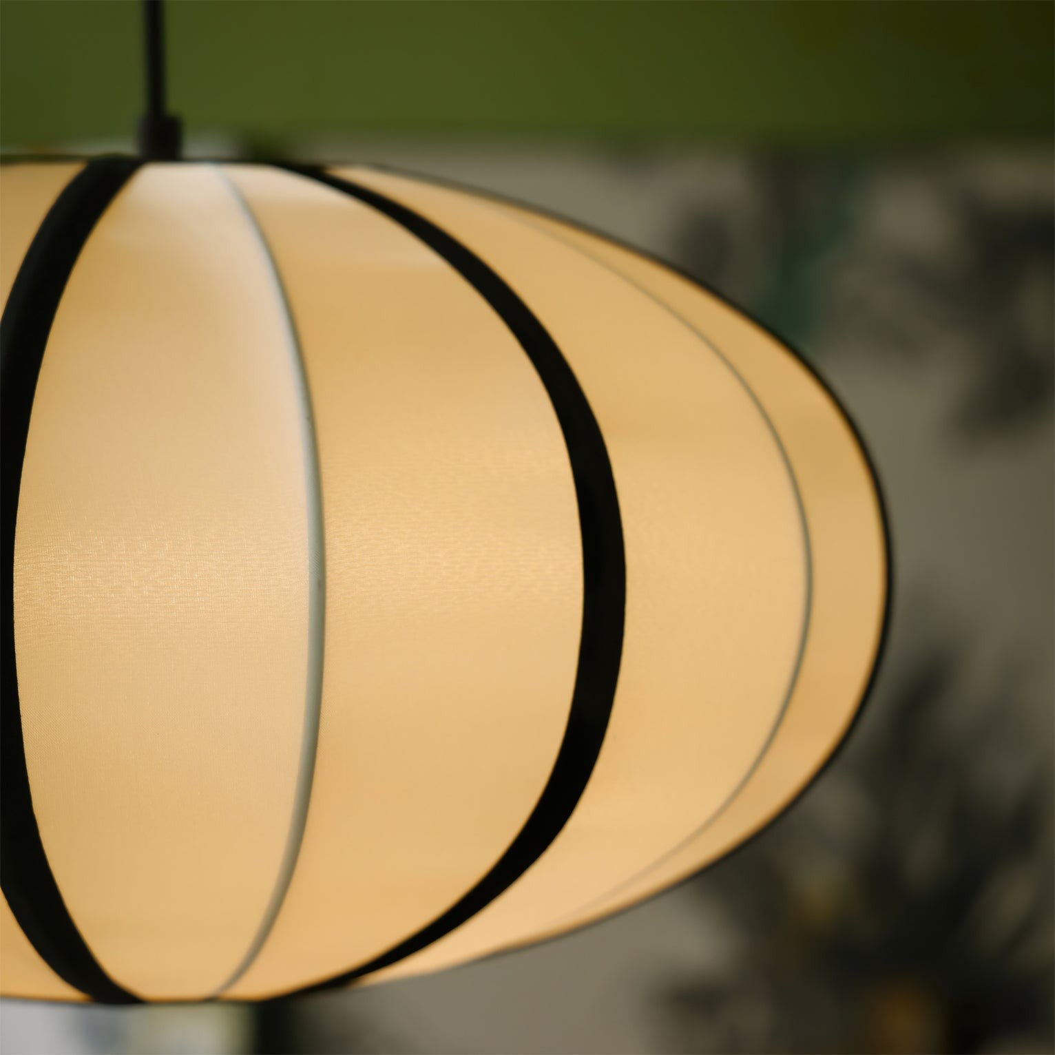 Vintage Silk Lantern Pendant Lamp M575