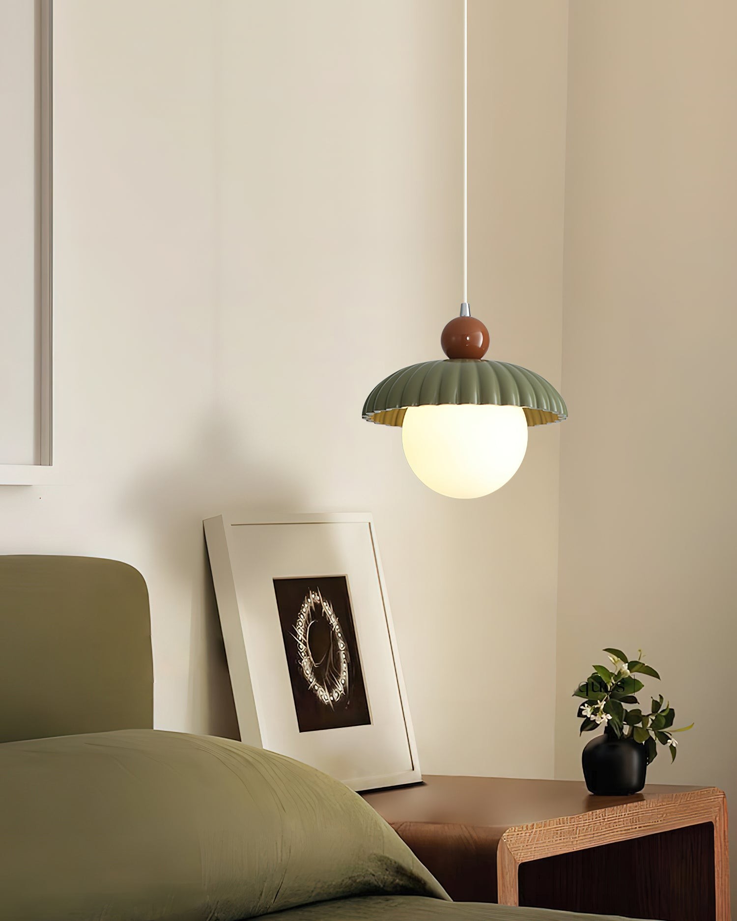 Creative Spherical Straw Hat Vertical Line Pendant Lamp M292
